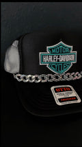 Teal chain trucker